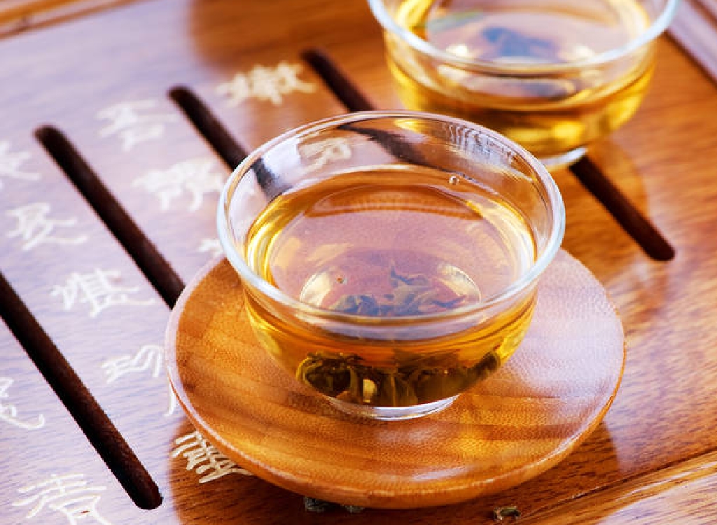 夏向きの中国茶　イメージ